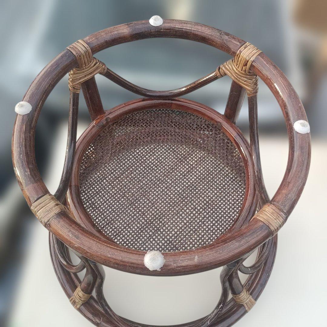 6044）ラタンの小振りな丸形テーブル　昭和レトロ