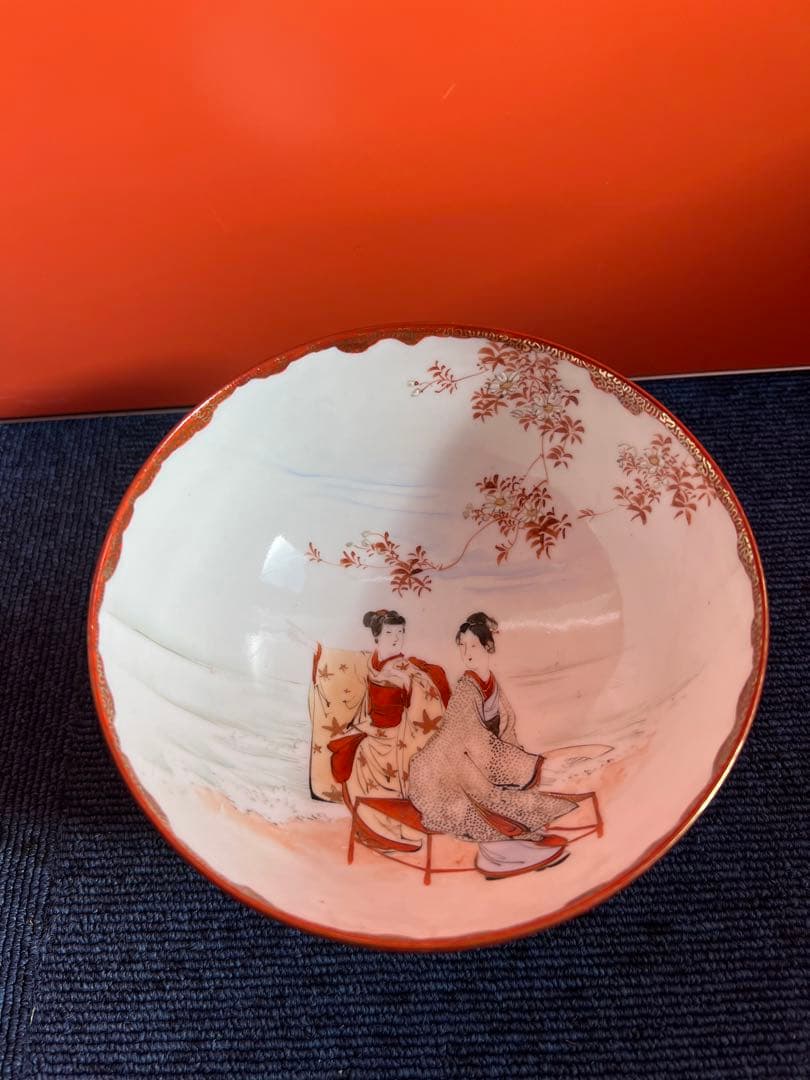 1264 九谷焼　赤絵人物　鉢　時代物