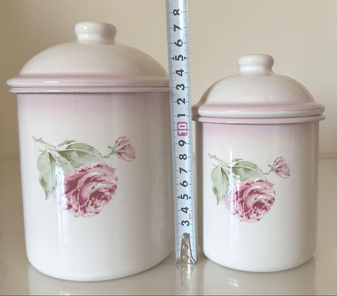 イマンイリス琺瑯キャニスターＭ１個キャニスターＬ１個