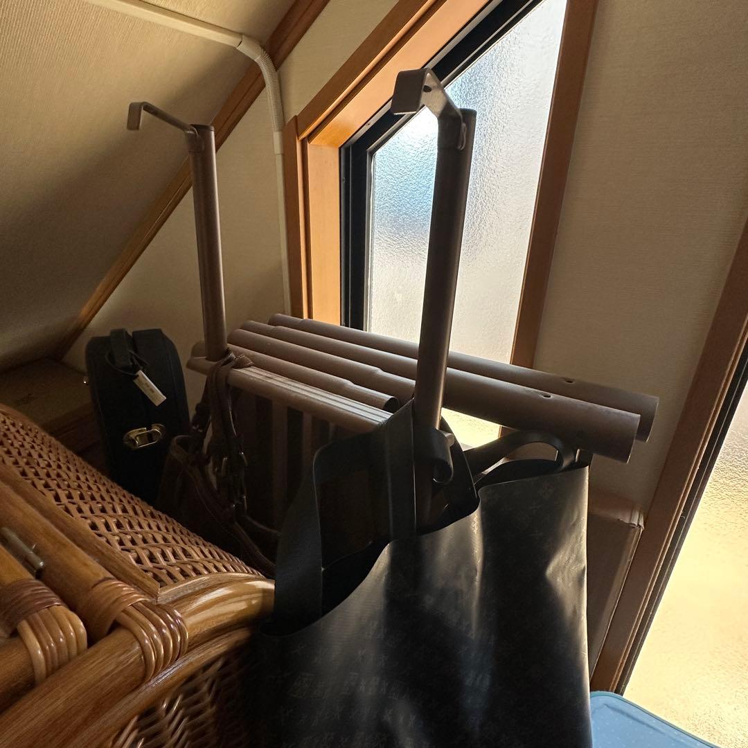 パイプベット　ブラウン　机下に置けます。説明書付　4段階　引き取りお願いします。