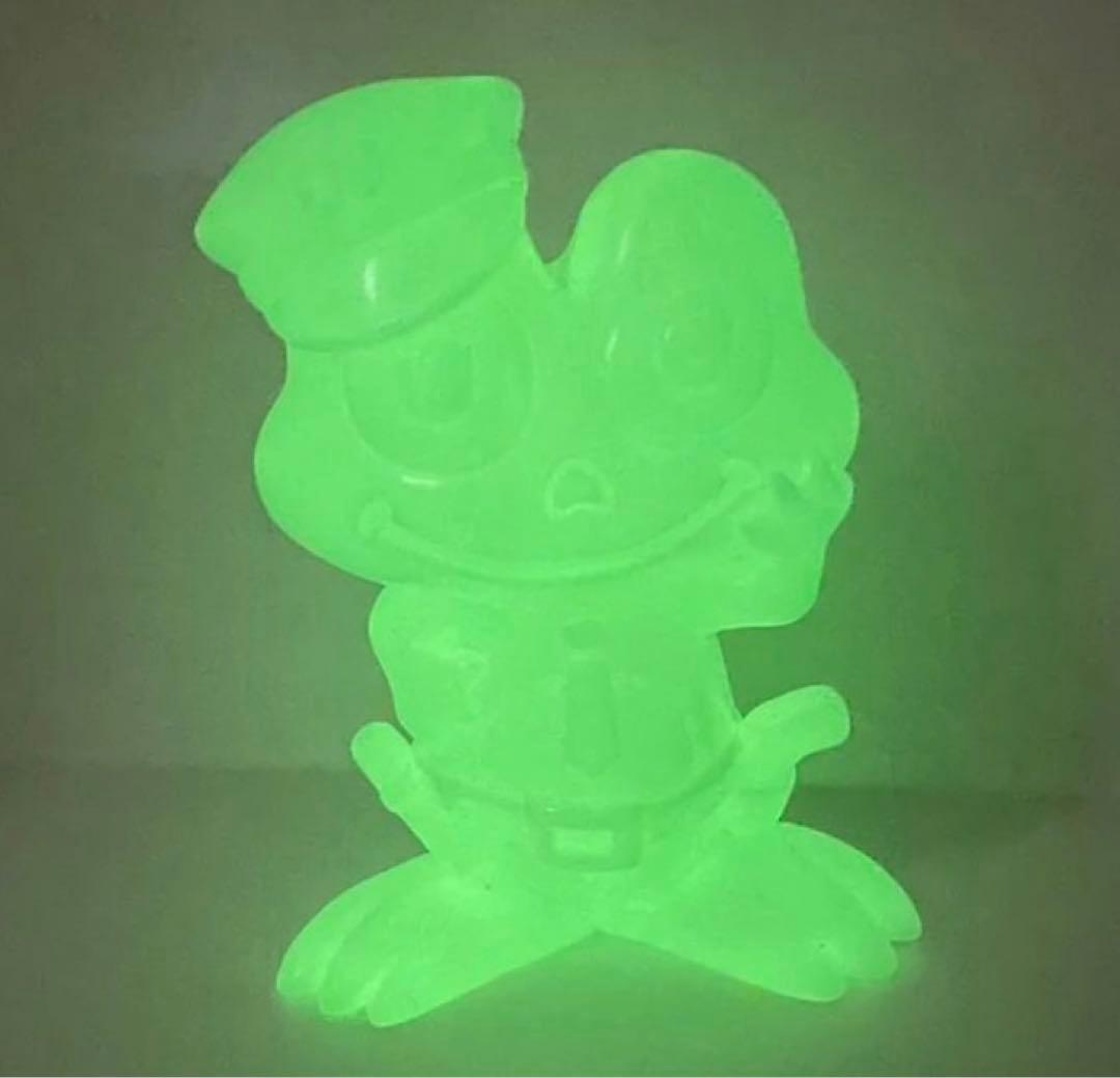 ワンフェス 丸八玩具 蓄光 キャベツ太郎 あのカエル glow フィギュア