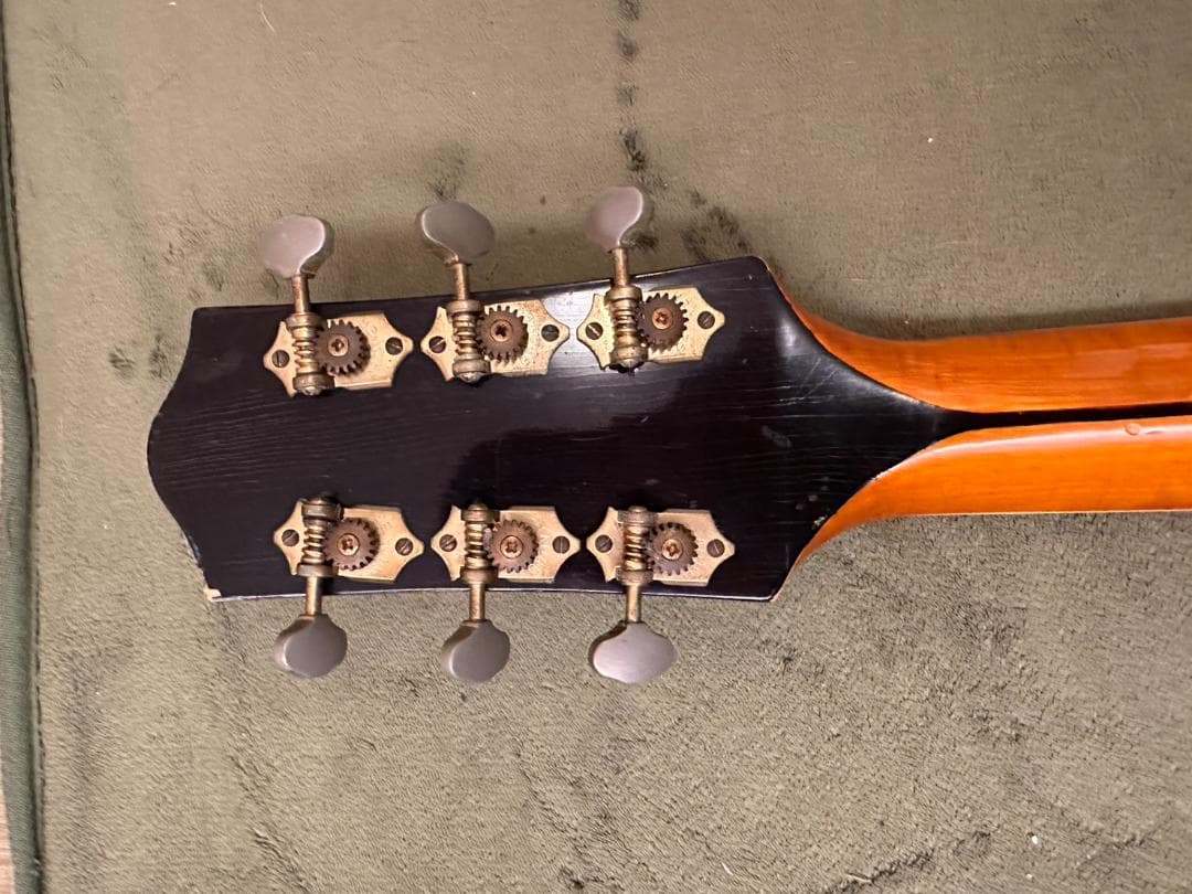 LOAR LH-700 Vintage Sunburst ピックギター 音確認済 - メルカリ