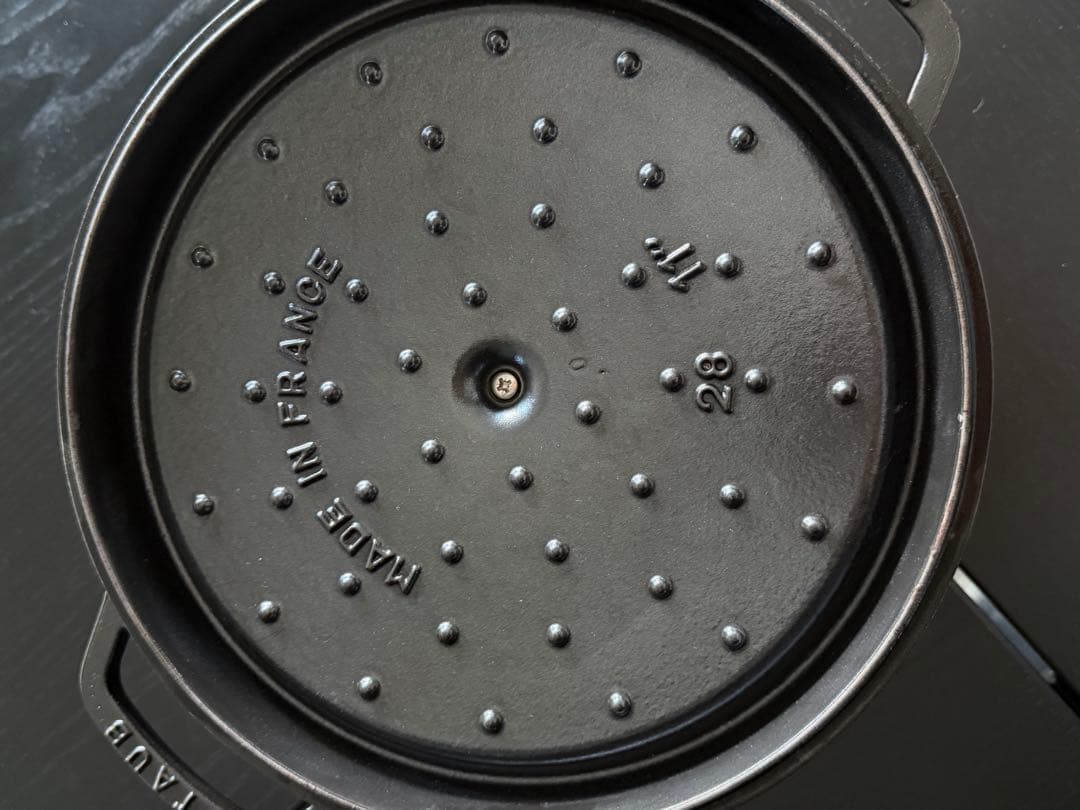 STAUB ストウブ 28cm 美品　洗浄済　定価50600円相当