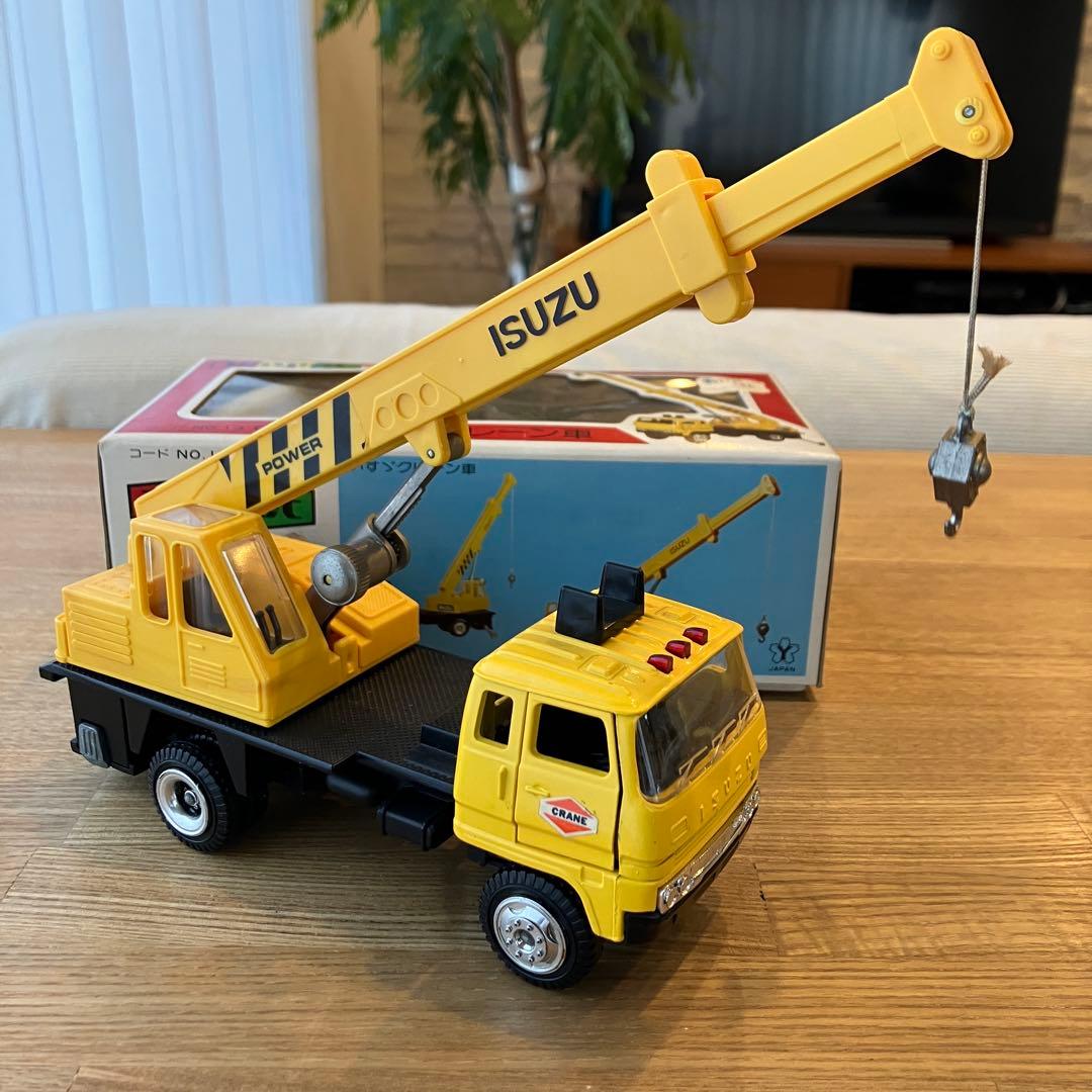 ヨネザワ ダイヤペット いすゞクレーン車 美品 希少 - メルカリ