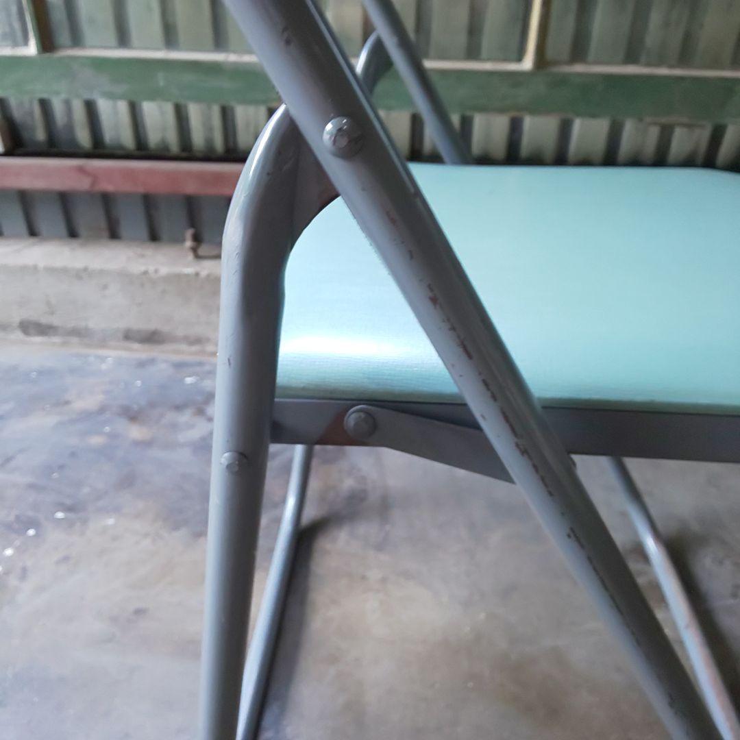 ヴィンテージチェア シャビー シック 鉄製 パイプ椅子 折りたたみ 椅子