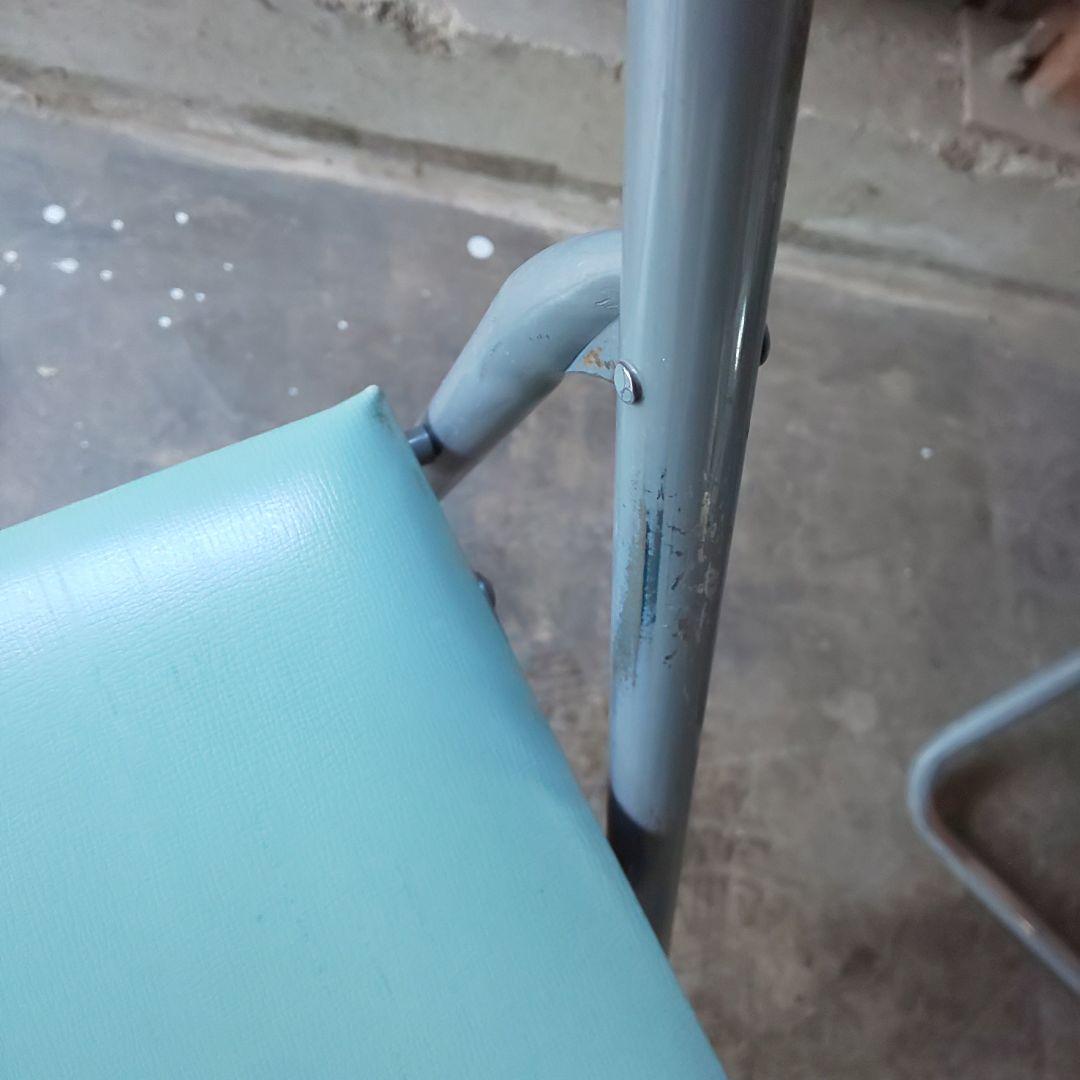 ヴィンテージチェア シャビー シック 鉄製 パイプ椅子 折りたたみ 椅子