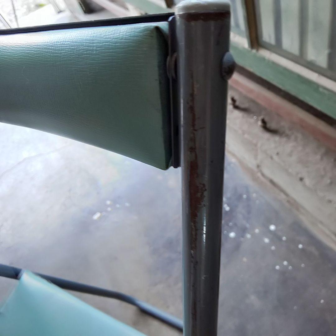 ヴィンテージチェア シャビー シック 鉄製 パイプ椅子 折りたたみ 椅子