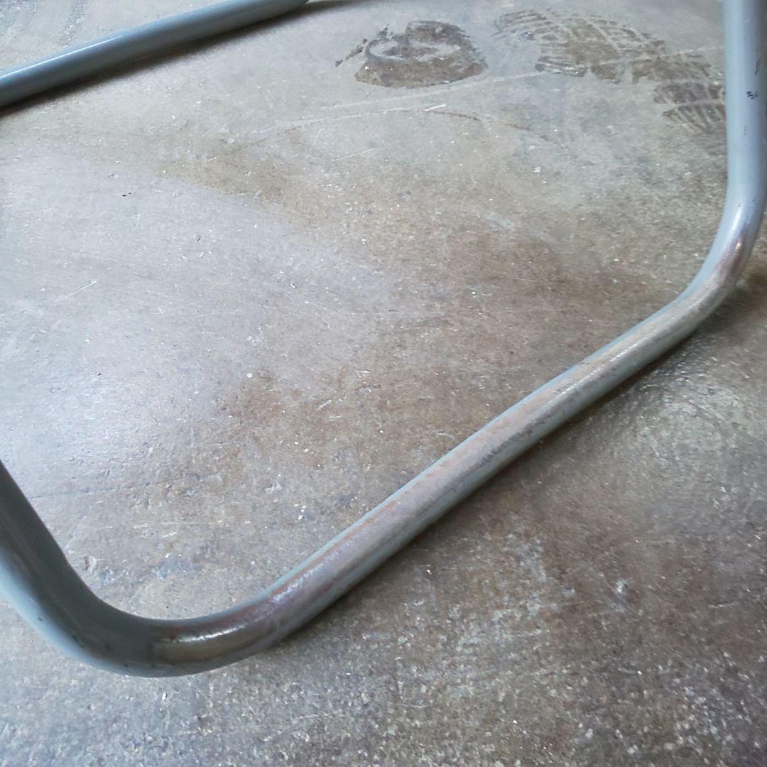 ヴィンテージチェア シャビー シック 鉄製 パイプ椅子 折りたたみ 椅子