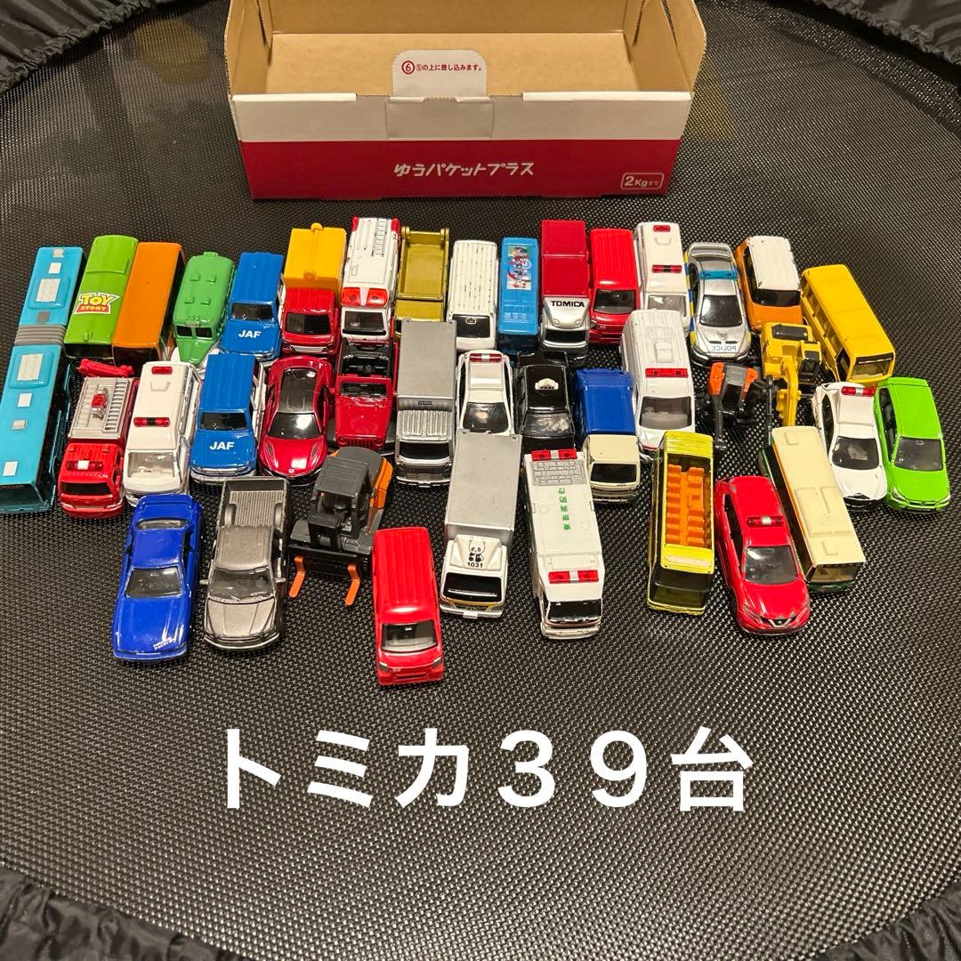 トミカ 39台 まとめ売り - メルカリ