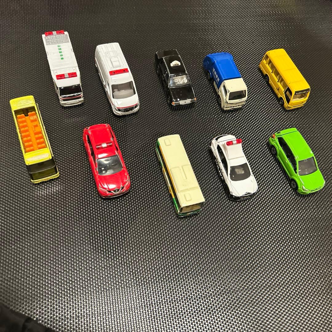トミカ 39台 まとめ売り - メルカリ