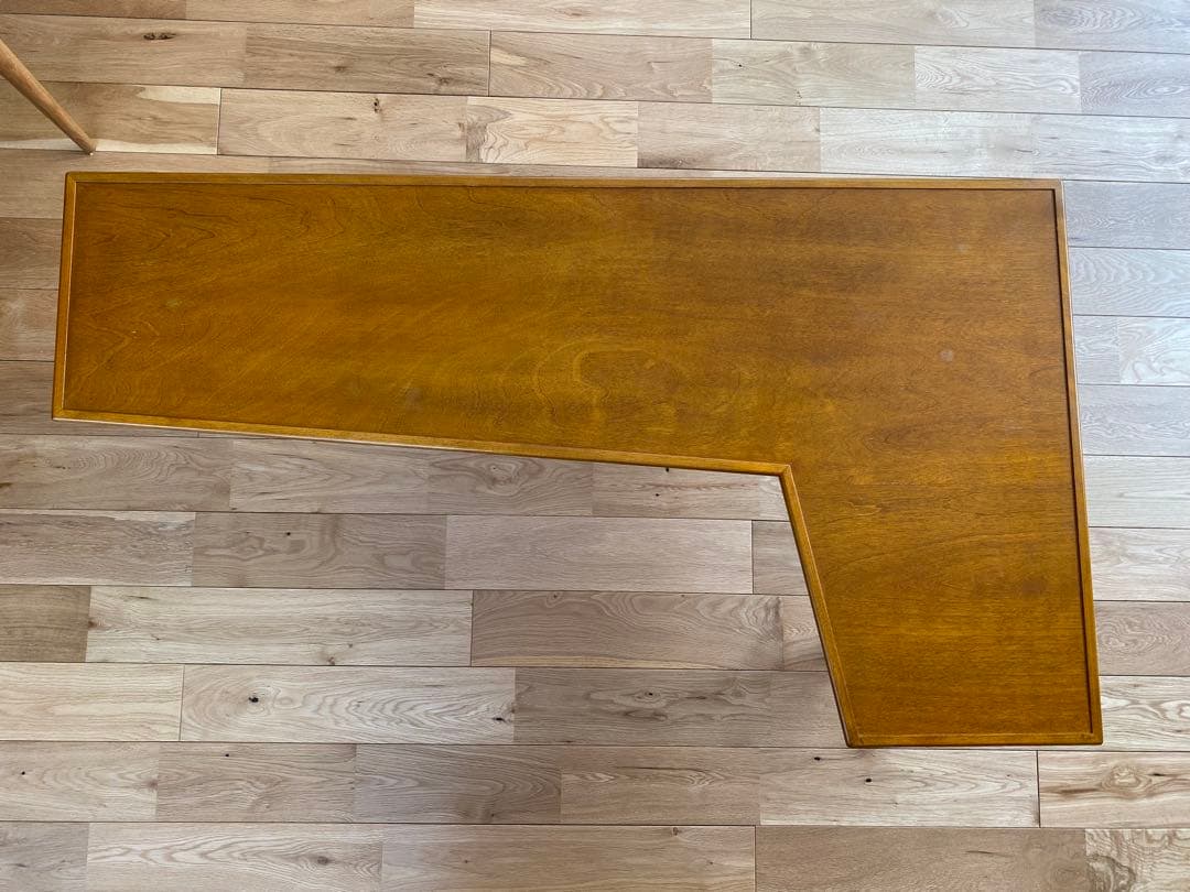 パシフィックファニチャーサービス　テーブル　RUDDER TEA TABLE