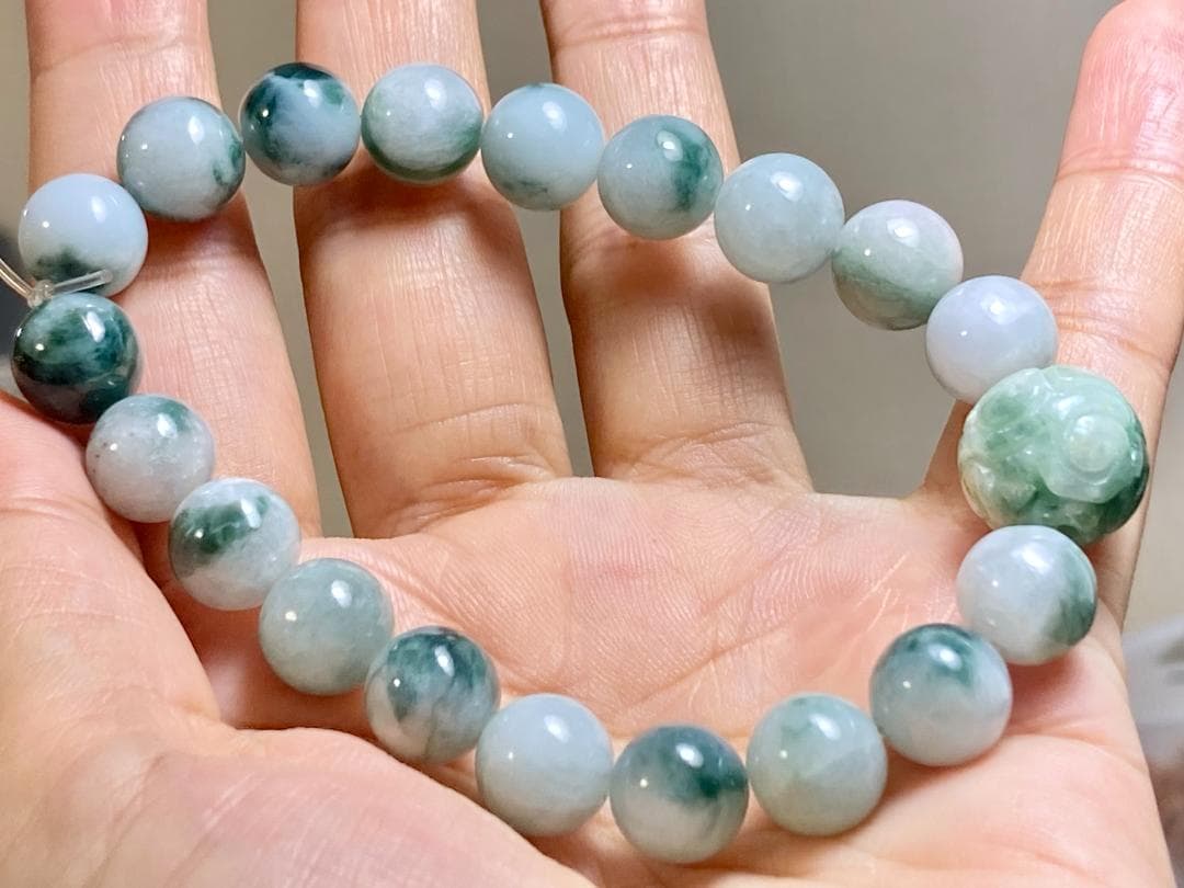 BR7-47 花青 10.0mm 彫り花珠 ミャンマー産A貨本翡翠 ブレスレット