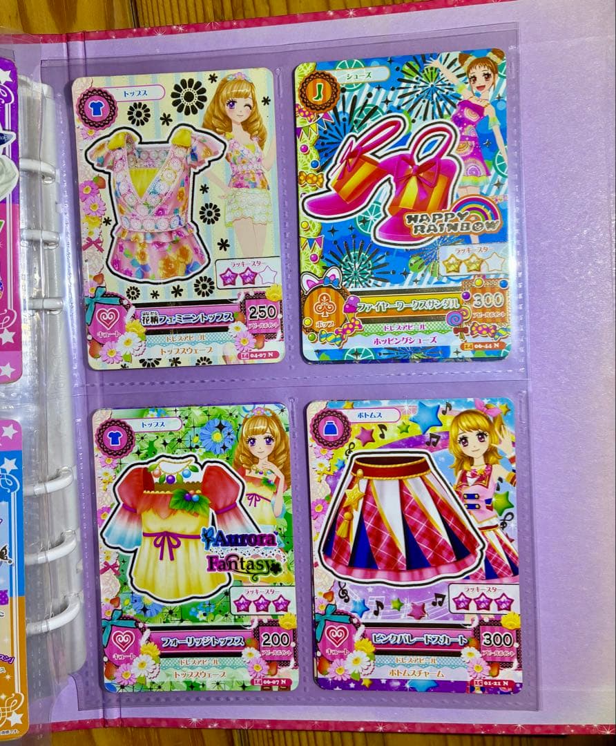 アイカツ! アイドル名鑑&カード69枚セット&LOVE MOONRISE