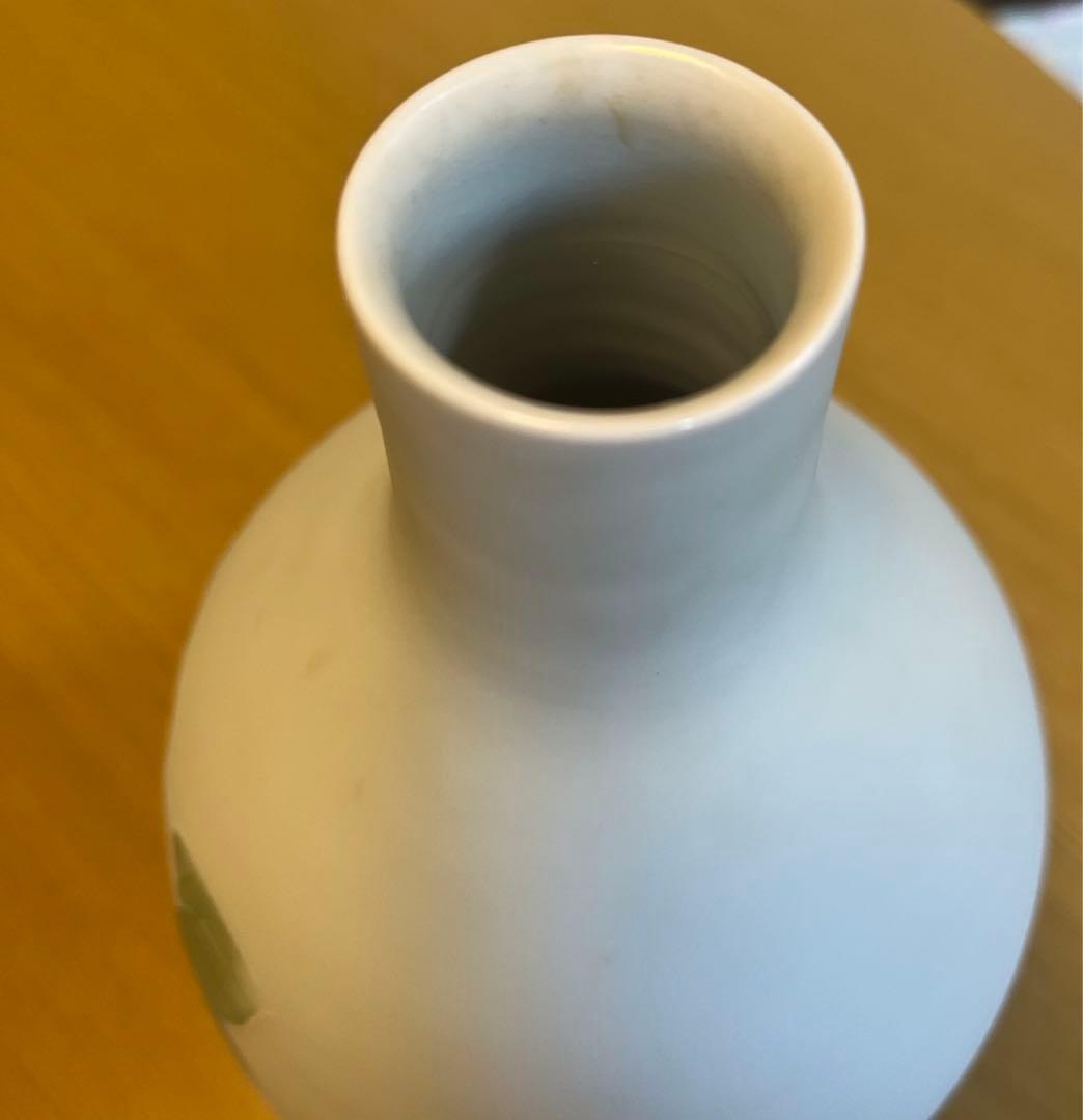花瓶 花器 砥部焼 大西陶芸 白石久美さん作品 置物 - メルカリ