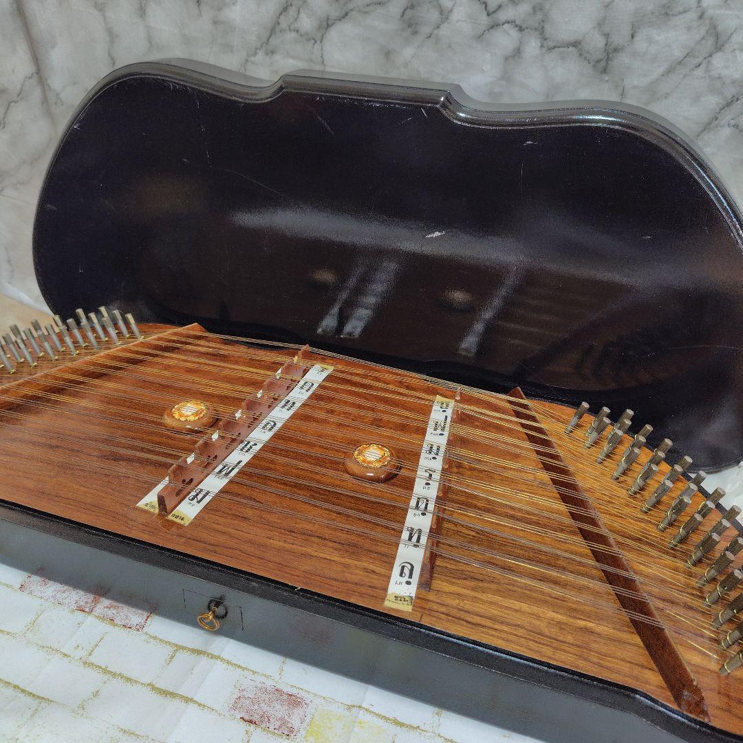 【現状品】 タイ　イラン　打楽器　弦楽器　打弦楽器　民族楽器　キム　サントゥール