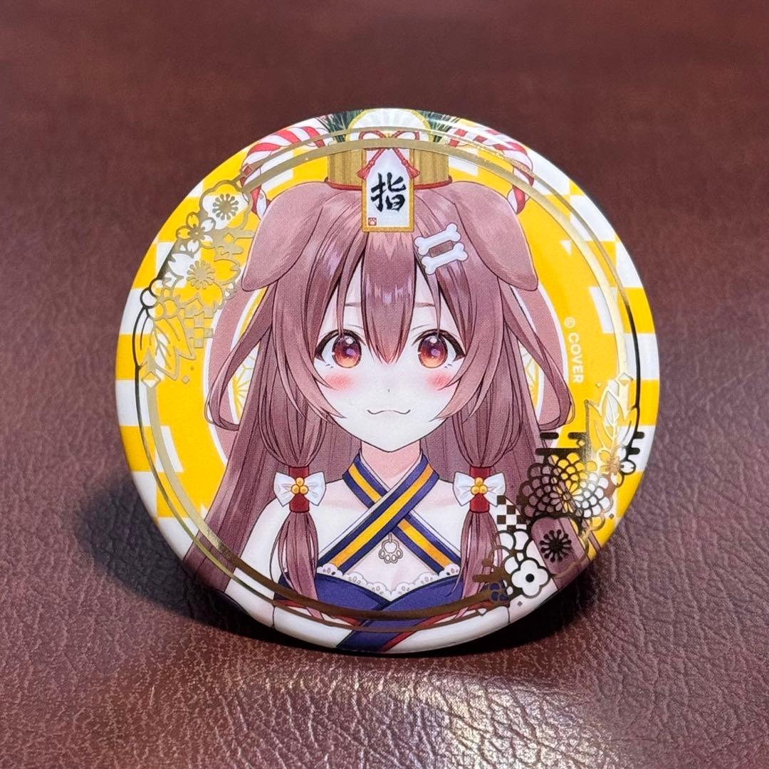 ホロライブ 戌神ころね 正月衣装 箔押し缶バッジ - メルカリ
