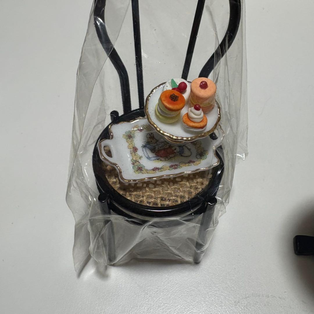 ミニチュア ロイターポーセリン ドールハウス ピーターズカフェ