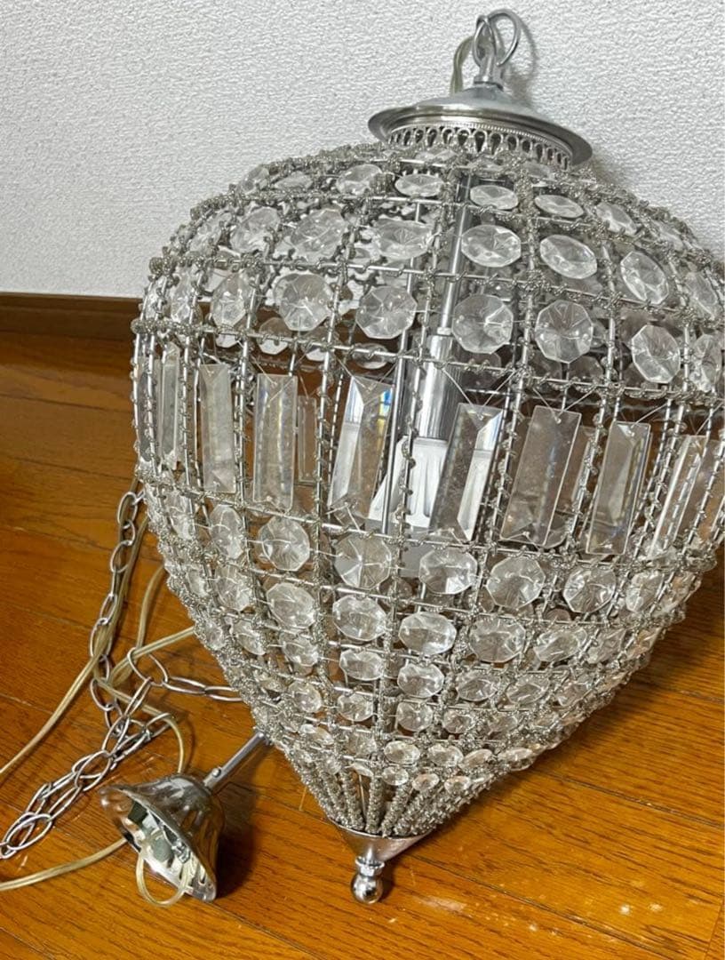 クリスタル装飾のペンダントライト