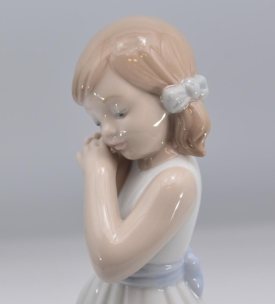 わが家のプリンセス　＃6973　★リヤドロ　スペイン　光沢仕上げ　箱付き