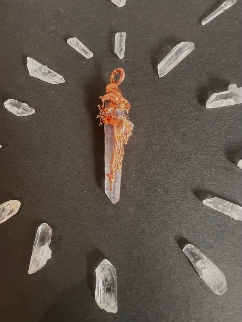 九州産 水晶ペンダント《天穿の雫》