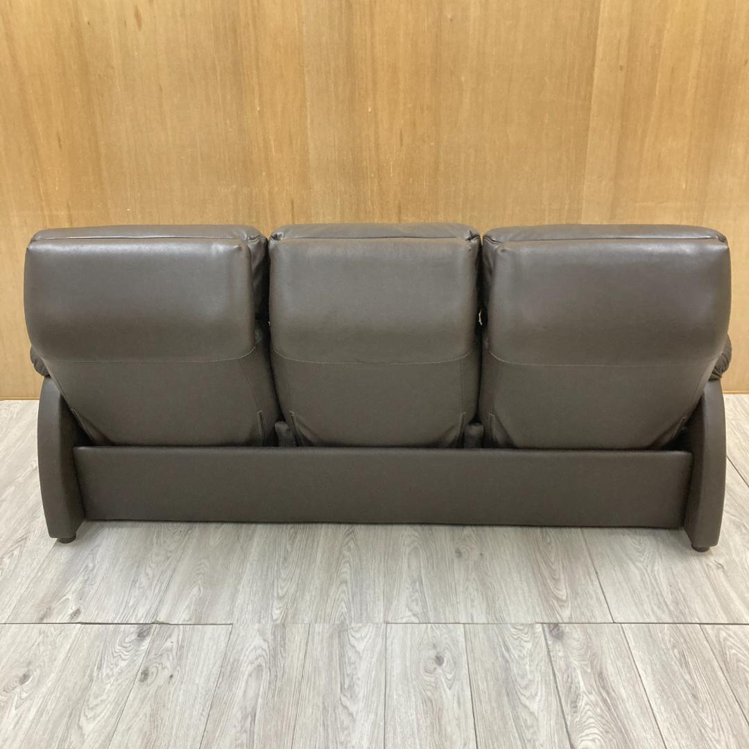 リクライニングソファ　三人掛け　ヘッドレスト可動式　本革