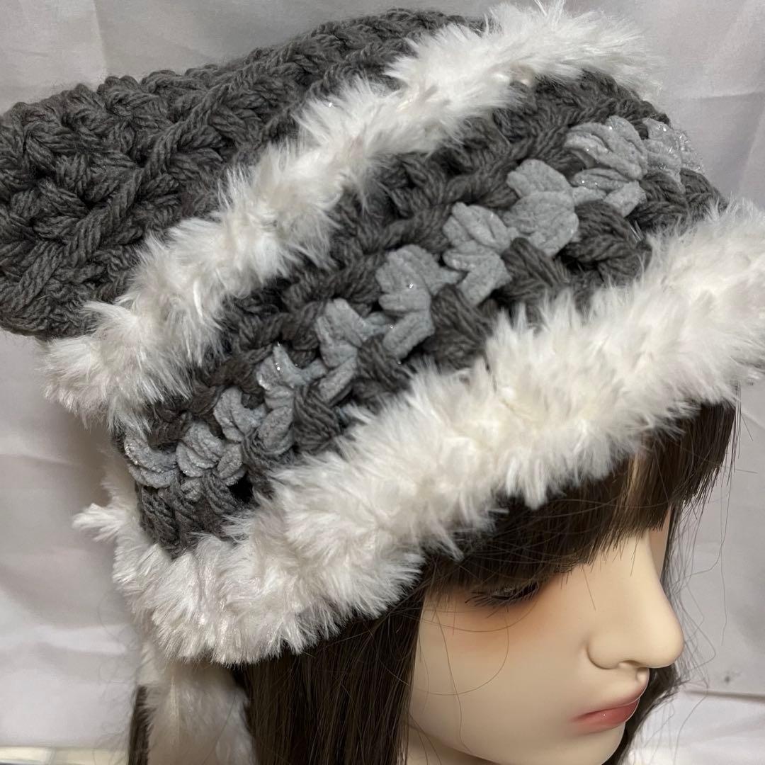 n*n様 ハンドメイド 猫耳ニット帽 ふわふわキラキラ グレー白 グランジ