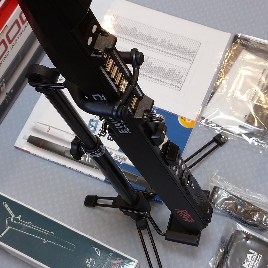 美品】Akai EWI 5000＋キクタニWSS-100＋スタートガイド（本） - メルカリ
