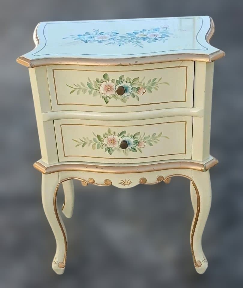 お値下げ！アンティーク 猫脚 キャビネット 棚 チェスト 花台 サイドテーブル