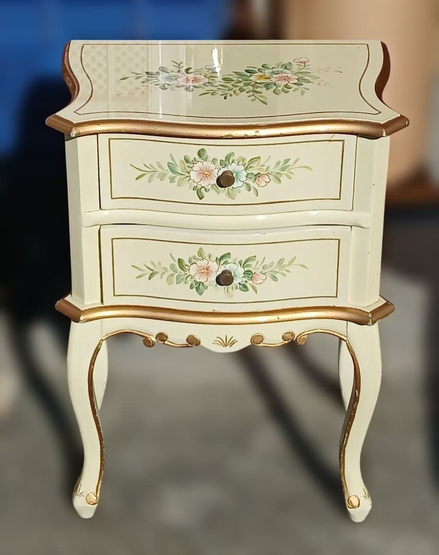 お値下げ！アンティーク 猫脚 キャビネット 棚 チェスト 花台 サイドテーブル