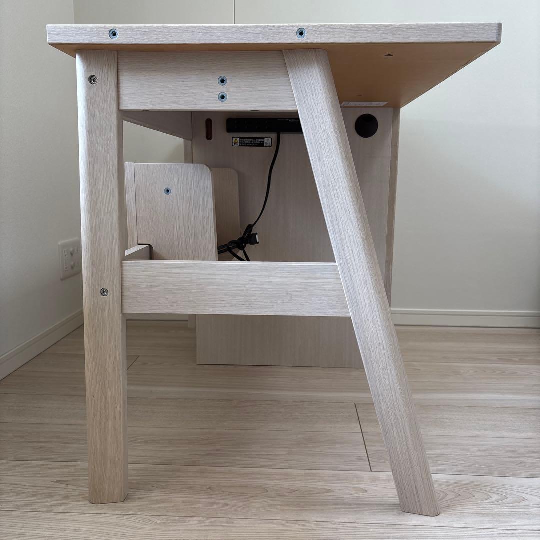 【カリモク】学習机