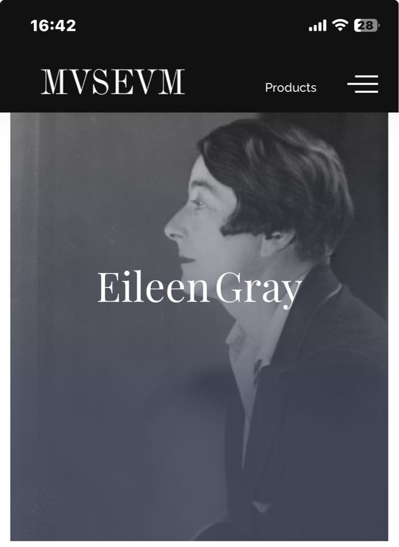 コーヒーテーブル　アイリーン・グレイ