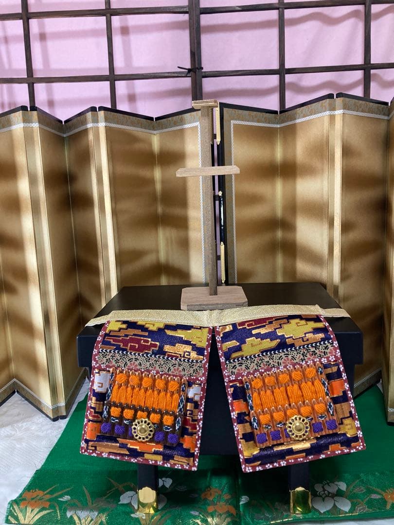 #昭和レトロ　①【#鎧　飾り】　②黒（飾り・収納箱） 端午の節句きれい目