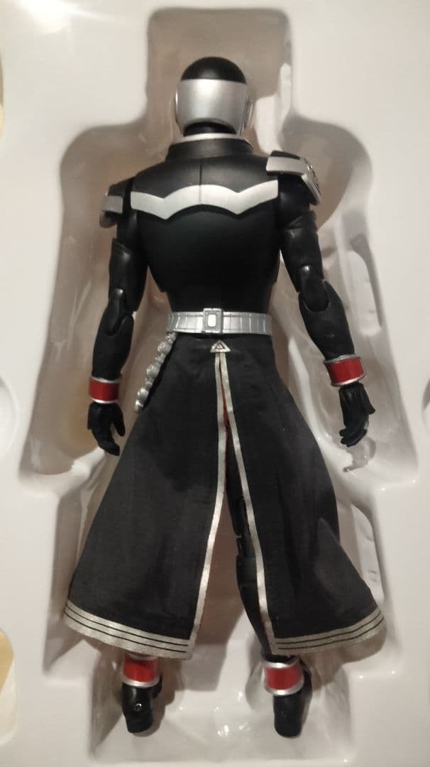 S.H.Figuarts 仮面ライダーウィザード フレイムスタイル 真骨彫