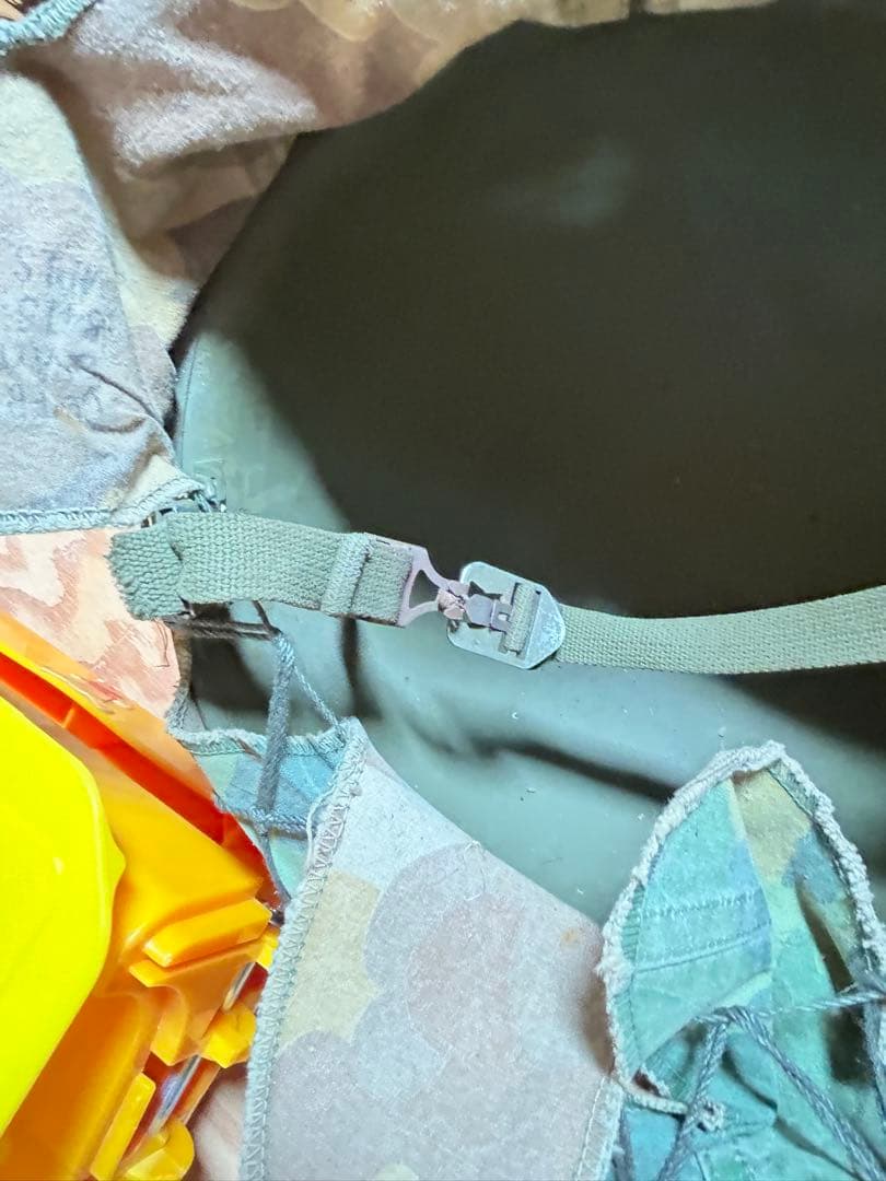 66式鉄帽　陸上旧迷彩 偽装網　ライナー付き フルセット