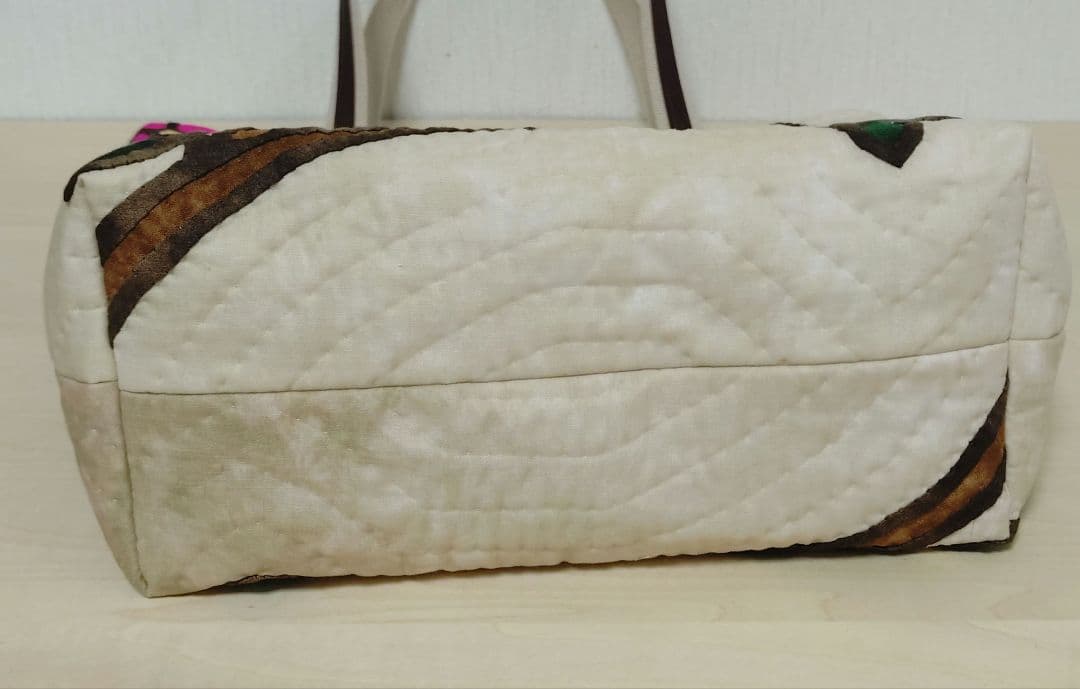 つるバラ・ハンドメイド・ハワイアンキルトバッグ・ステンドグラスキルト