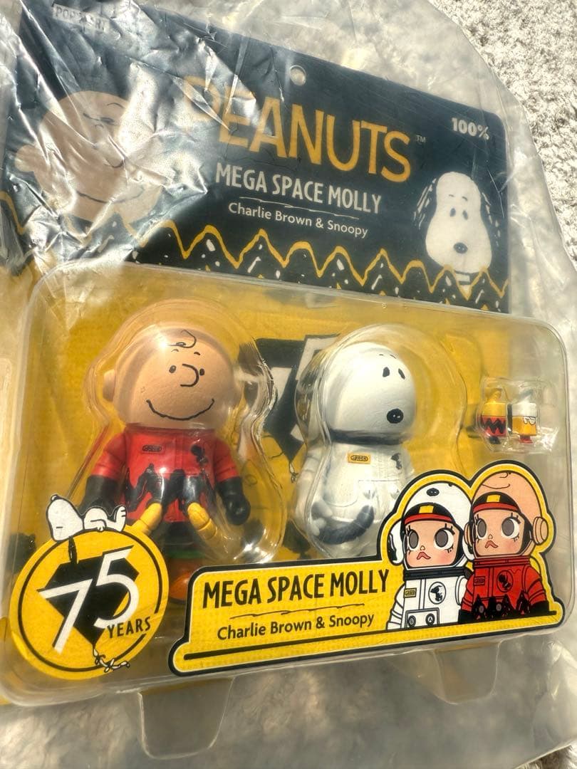 SNOOPY PEANUTS MEGA SPACE MOLLY 100% 限定