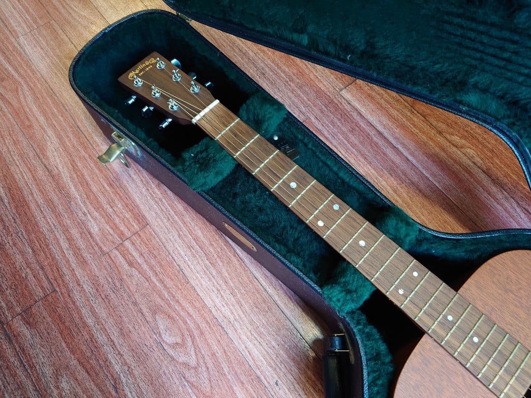 CF martin 2008年製　oo-15 アコースティックギター　pu付き