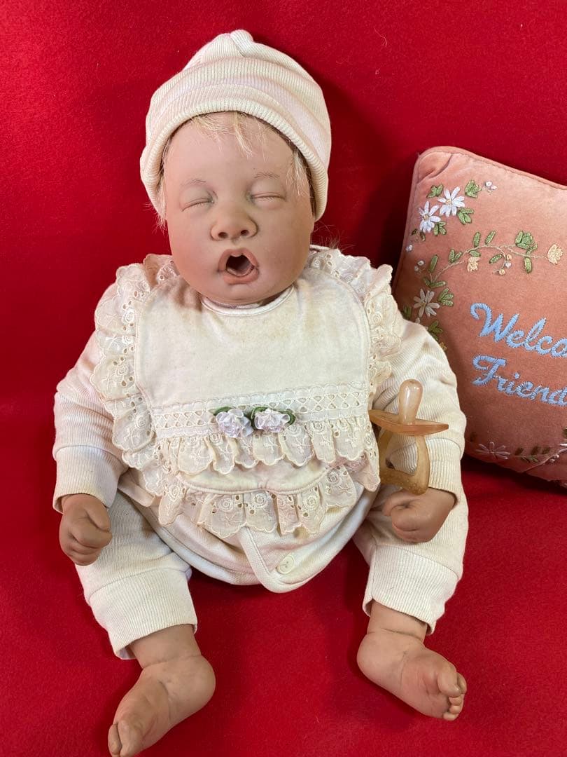 リーミドルトン赤ちゃん人形55㎝