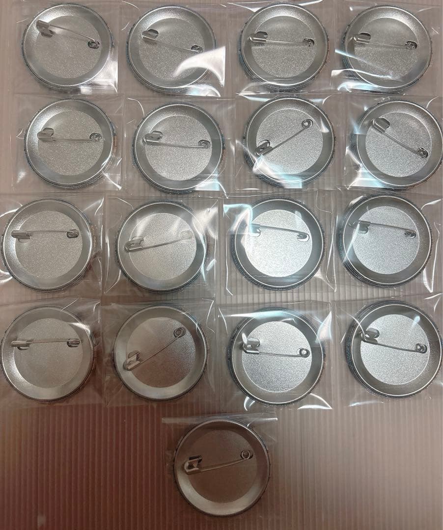 イナズマイレブン イナイレ ガゼル 場面写 缶バッジ 17点 - メルカリ