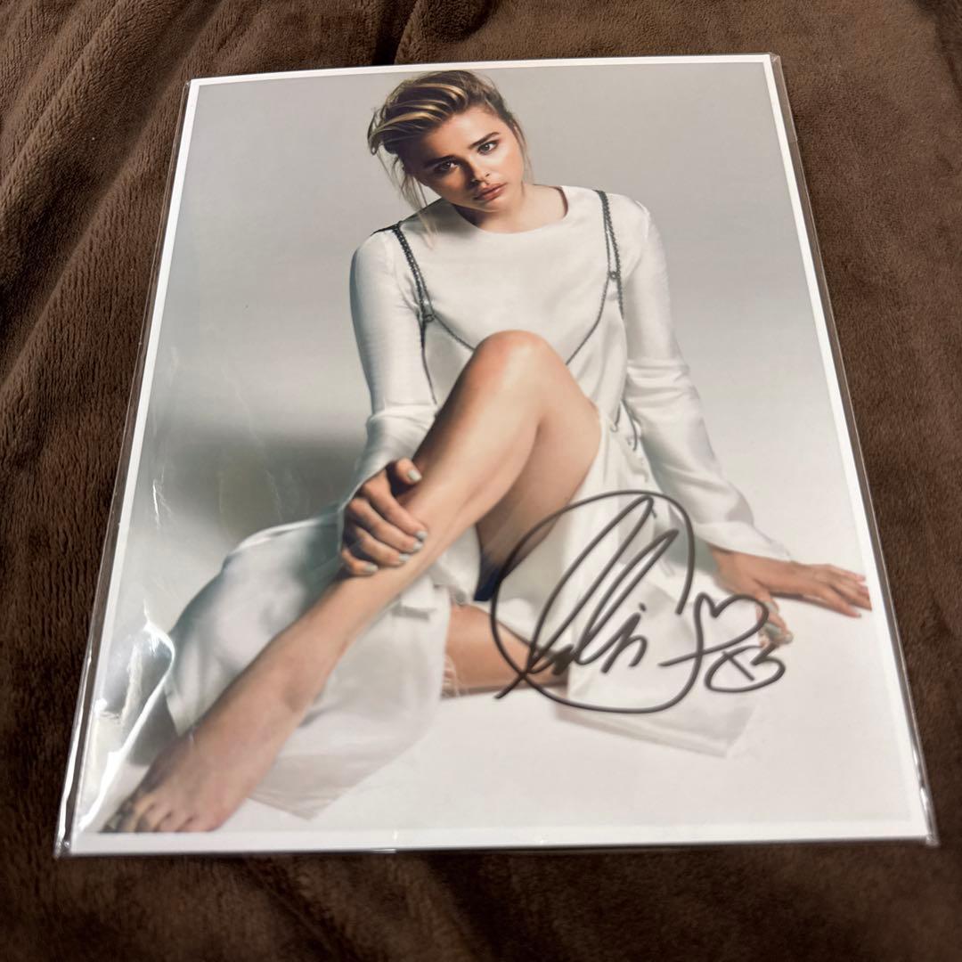 クロエ・グレース・モレッツ直筆サイン入り写真Chloë Grace - メルカリ