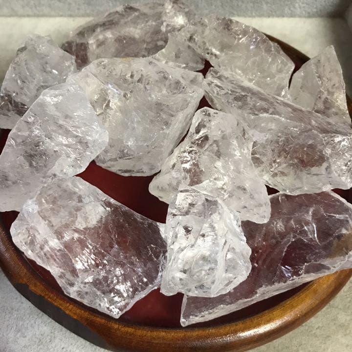 1kg★特別ご提供★氷のような質感【マダガスカル産天然水晶ロッククリスタル】❤️