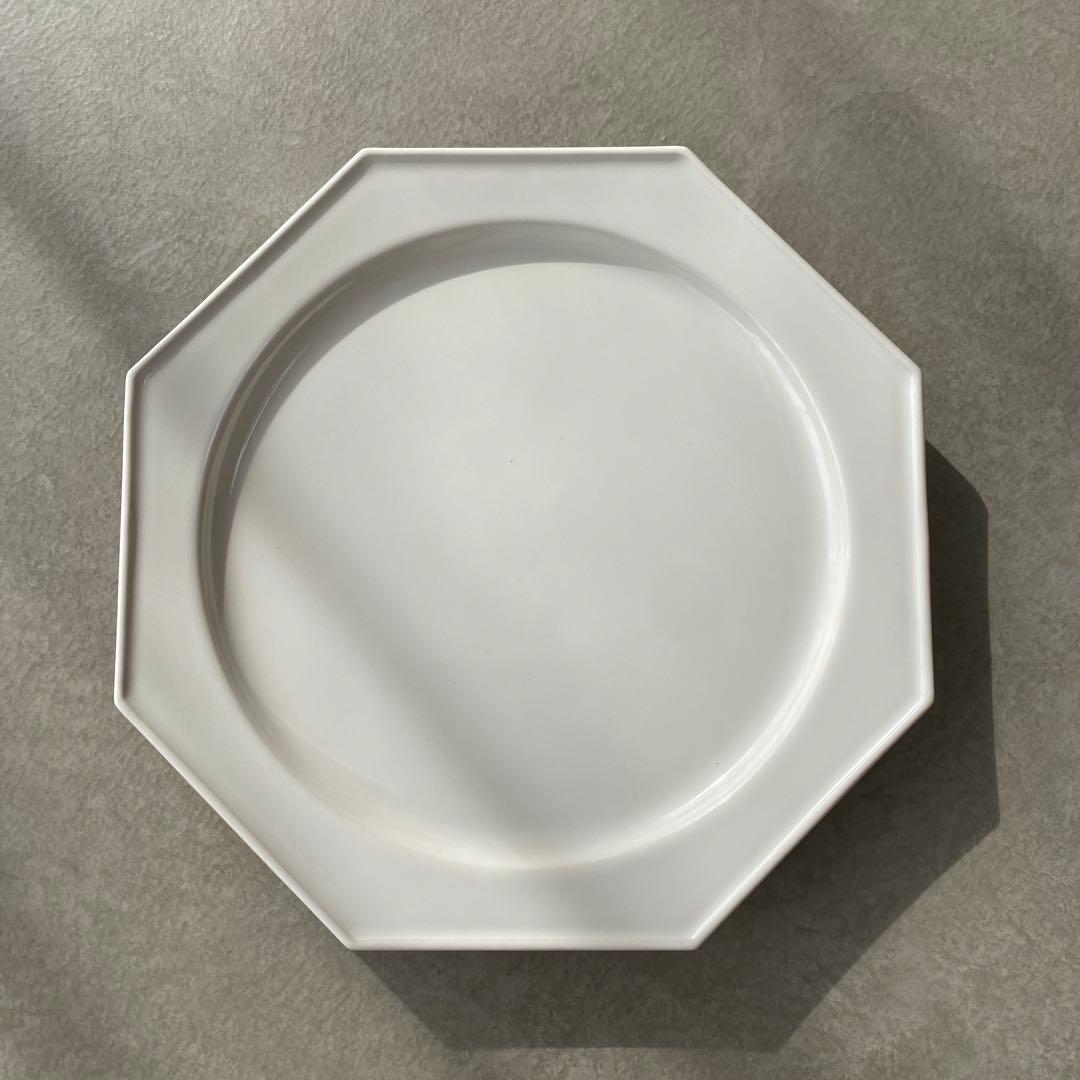 新品】 石川隆児 Octogonal Plate M White 八角皿 器 - メルカリ