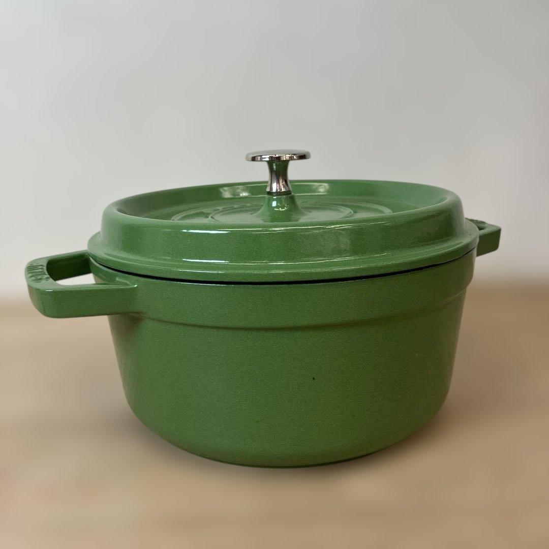 STAUB ストウブ ピコココット ラウンド 両手鍋 22cm 蓋付き グリーン