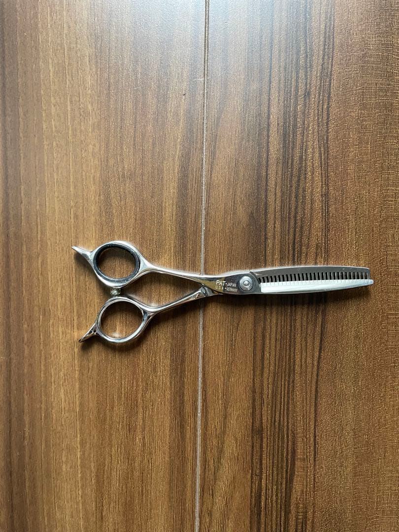 快適に切れる理美容師プロ仕様セニングシザースキバサミ☆トリマー