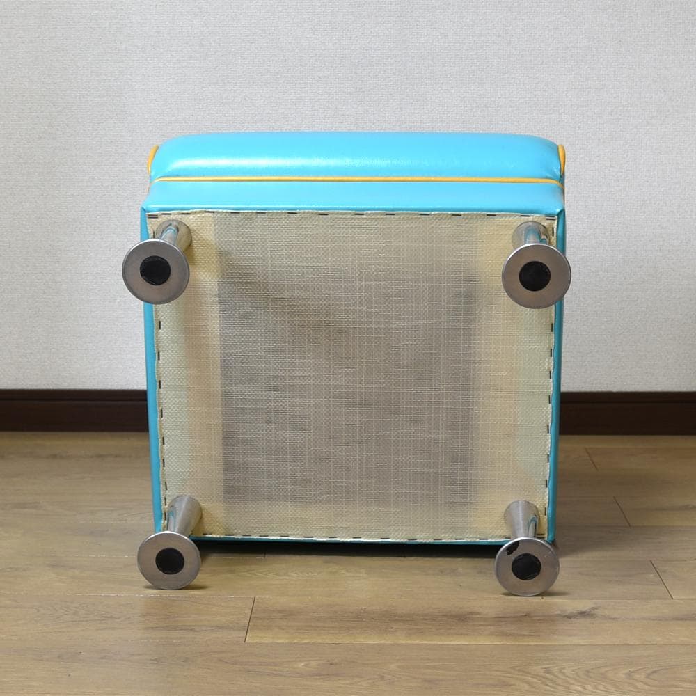 【NXT】ITOH FURNITURE INC 合皮オットマン