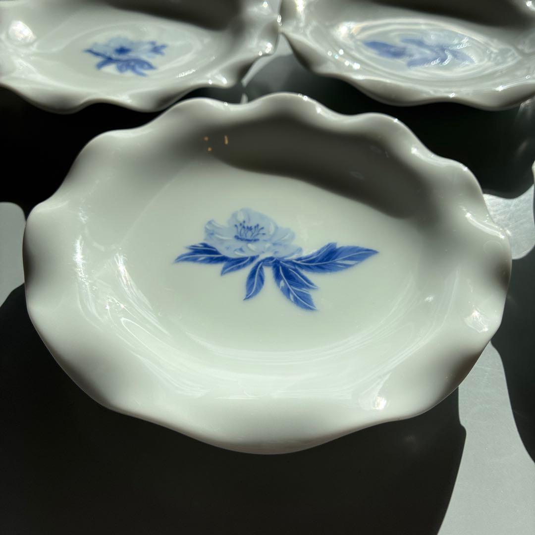 深川製磁 青い花柄 波型皿 5枚セット - メルカリ