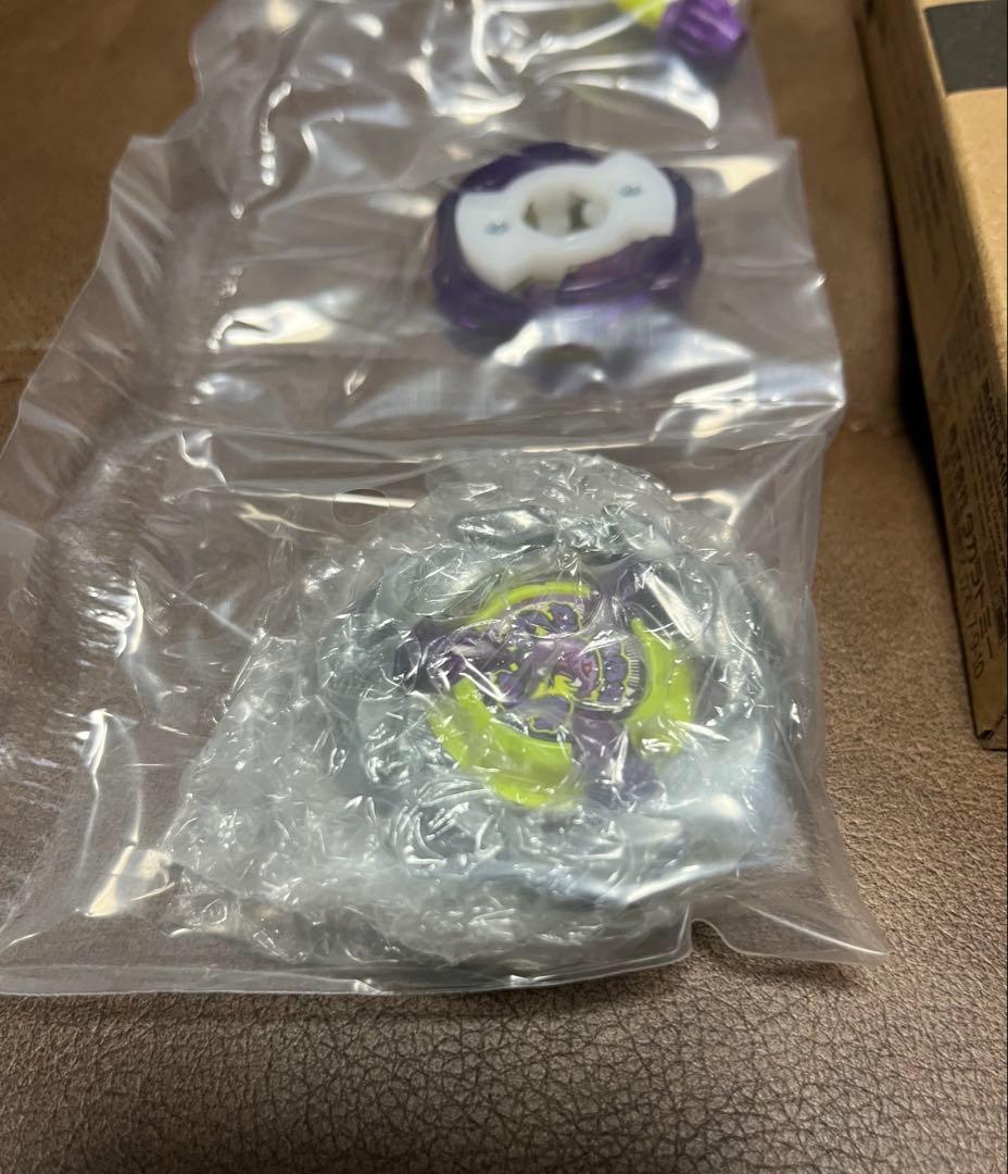 コロコロ限定】ベイブレードX オロチクラスタ6-60LF ベイコード未使用