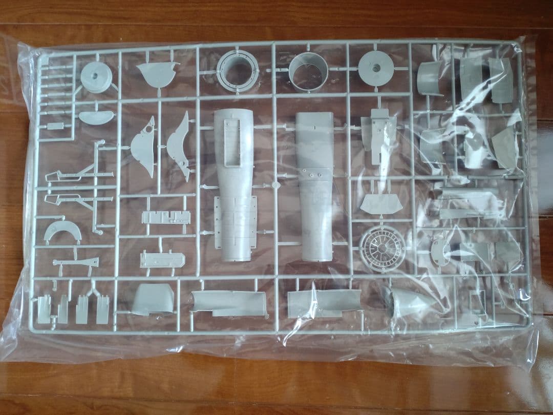【ハセガワ】デラックスシリーズ F-16Aファイティングファルコン