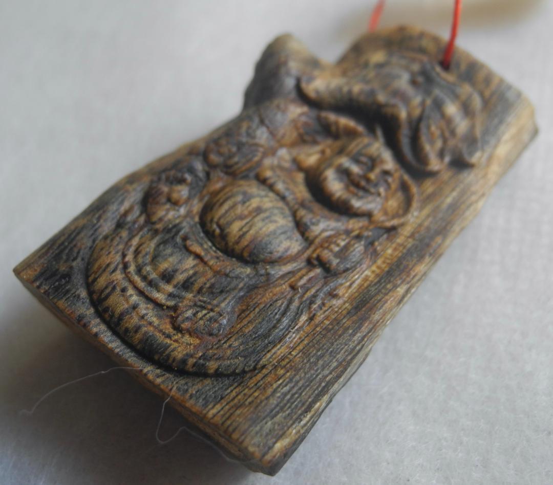 ベトナム産 天然棋楠 布袋像 9g 奇楠 沈香 香木 本物 伽羅 Qi Nan