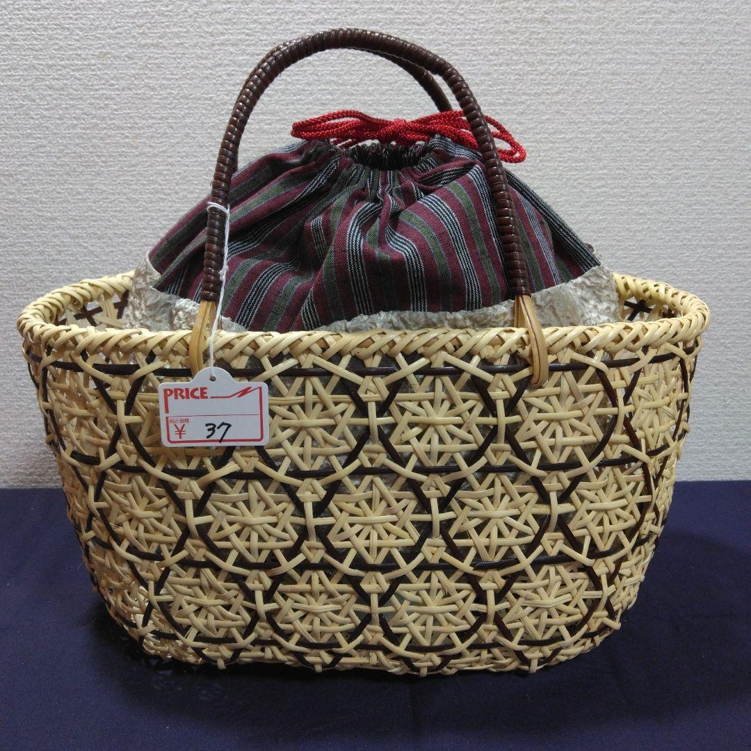 皮籐の華編み籠　37